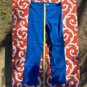 Margaret M Pull on Pants size Medium